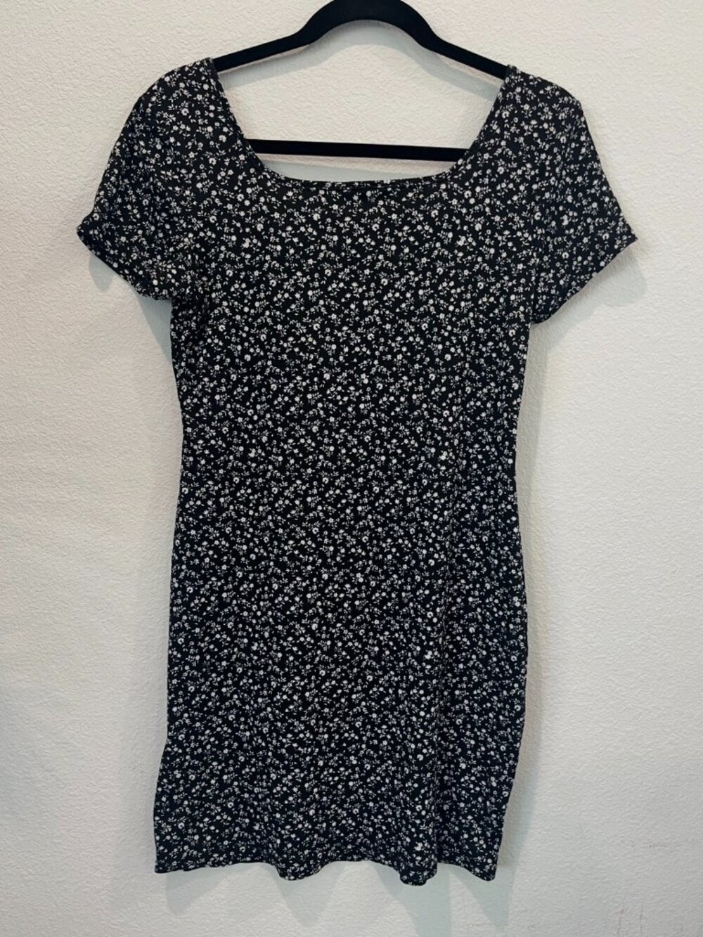 See You Monday Dress XL Black and White